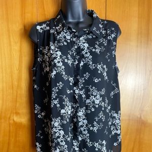 Elle black floral sleeveless blouse